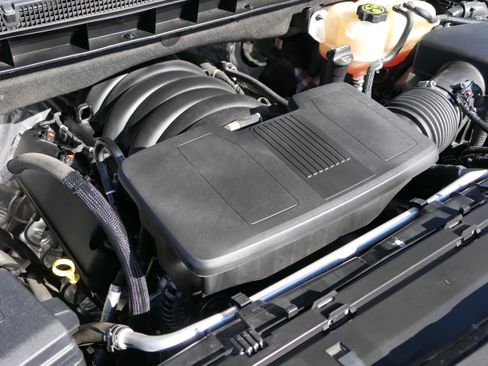 Used 2023 GMC Yukon Denali AWD/4WD image 32