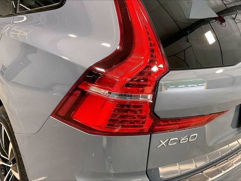 Used 2024 Volvo XC60 B5 Plus w/ Protection Package Premier AWD/4WD image 24