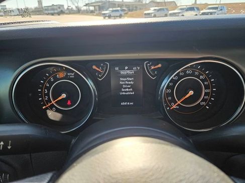 Used 2020 Jeep Wrangler Unlimited Sport image 15
