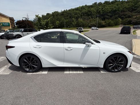 Used 2023 Lexus IS 350 F Sport w/ Navigation Package RWD image 4