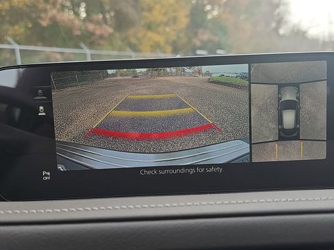 New 2025 MAZDA CX-30 2.5 Turbo w/ Premium Plus Pkg image 24