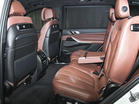 Used 2026 BMW X7 M60i AWD/4WD image 54