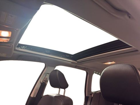 Used 2015 Subaru Forester 2.5i Limited image 15