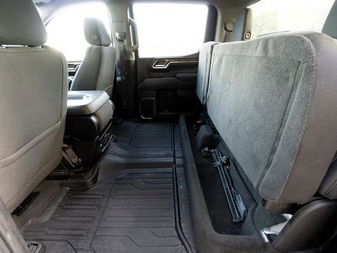 Used 2022 GMC Sierra 1500 Elevation image 39