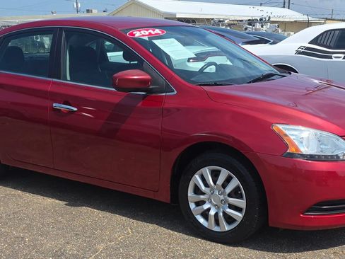 Used 2014 Nissan Sentra SV w/ SV Driver Package FWD image 1