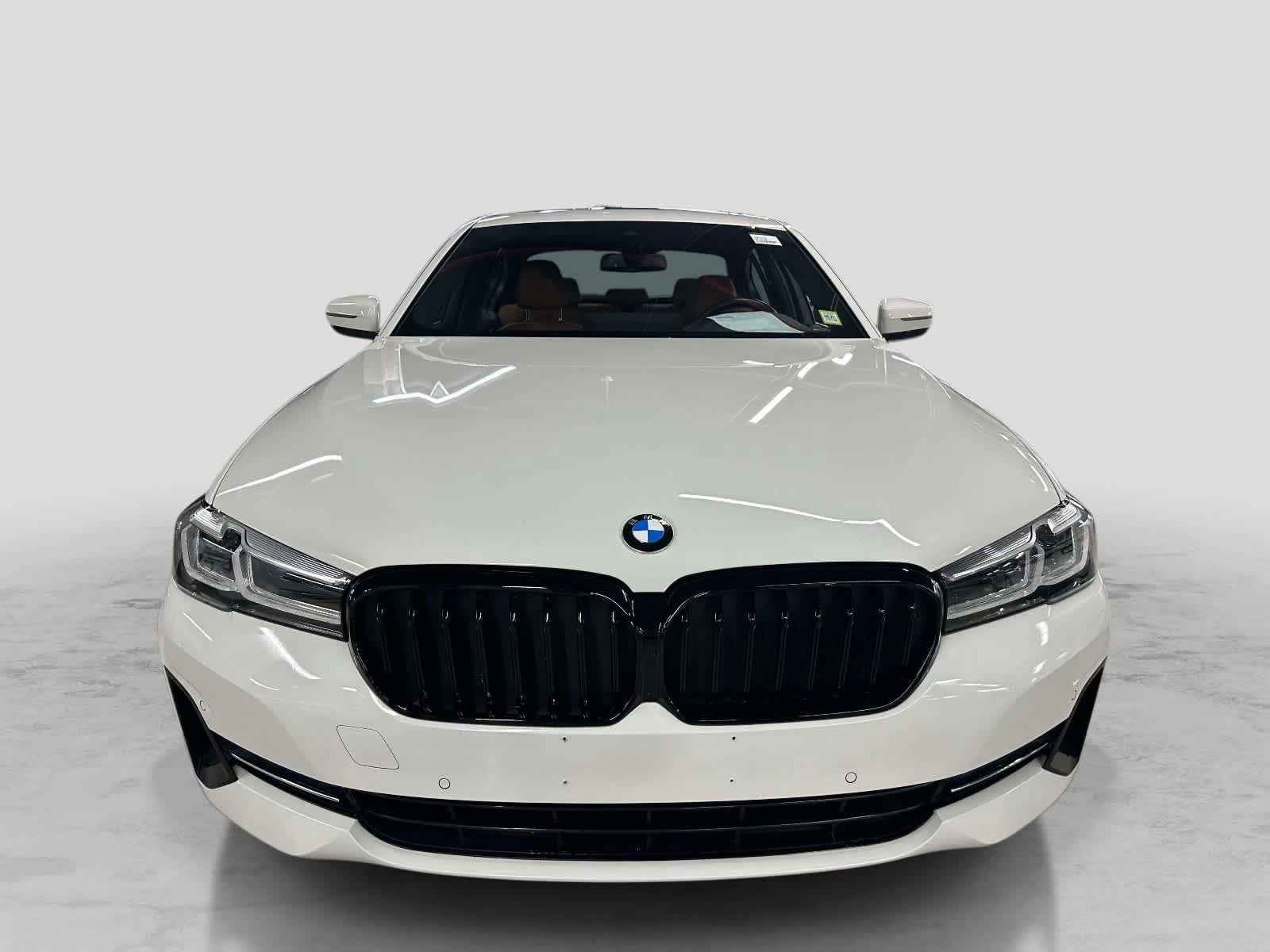 Used 2023 BMW 530i xDrive w/ Convenience Package AWD/4WD image 8