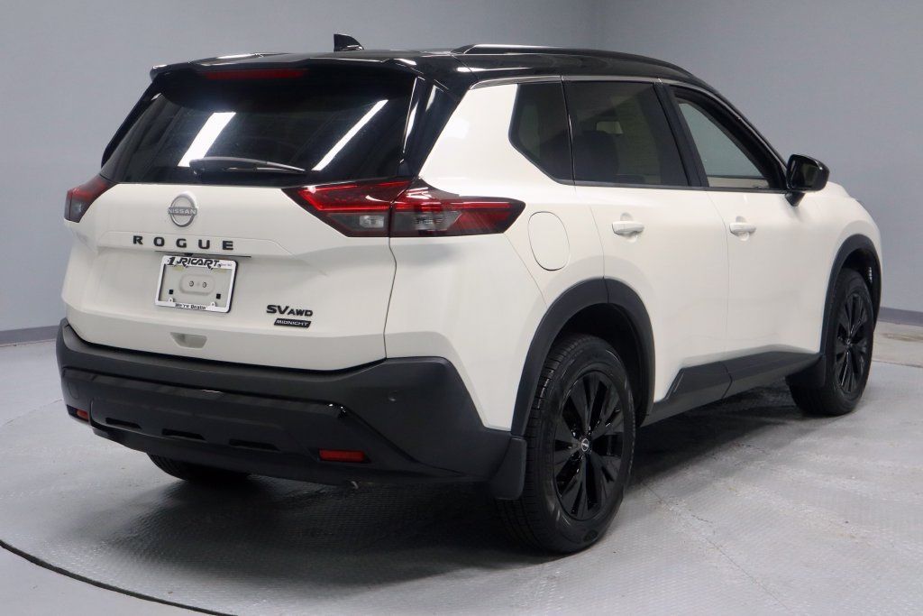 Certified 2023 Nissan Rogue SV w/ SV Premium B Package AWD/4WD image 11
