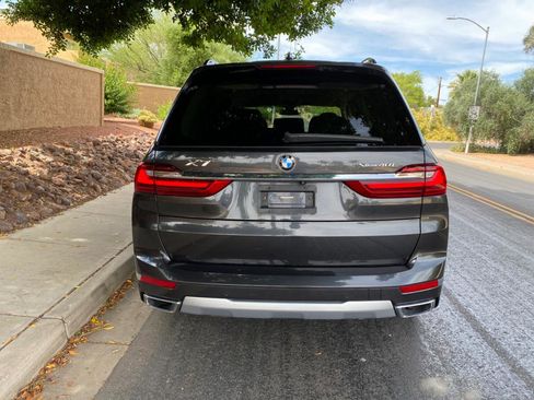 Used 2020 BMW X7 xDrive40i w/ Premium Package AWD/4WD image 7