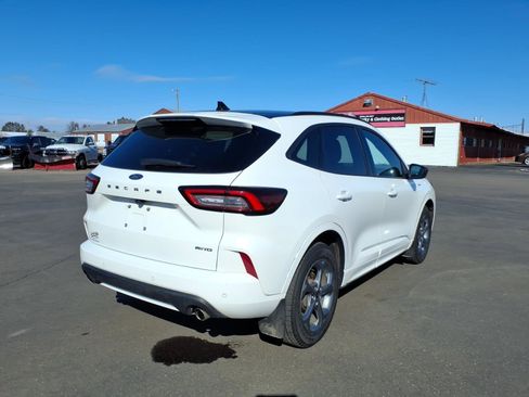 Used 2023 Ford Escape ST-Line w/ Tech Pack #1 image 6