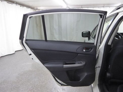 Used 2015 Subaru Crosstrek 2.0i Premium image 28