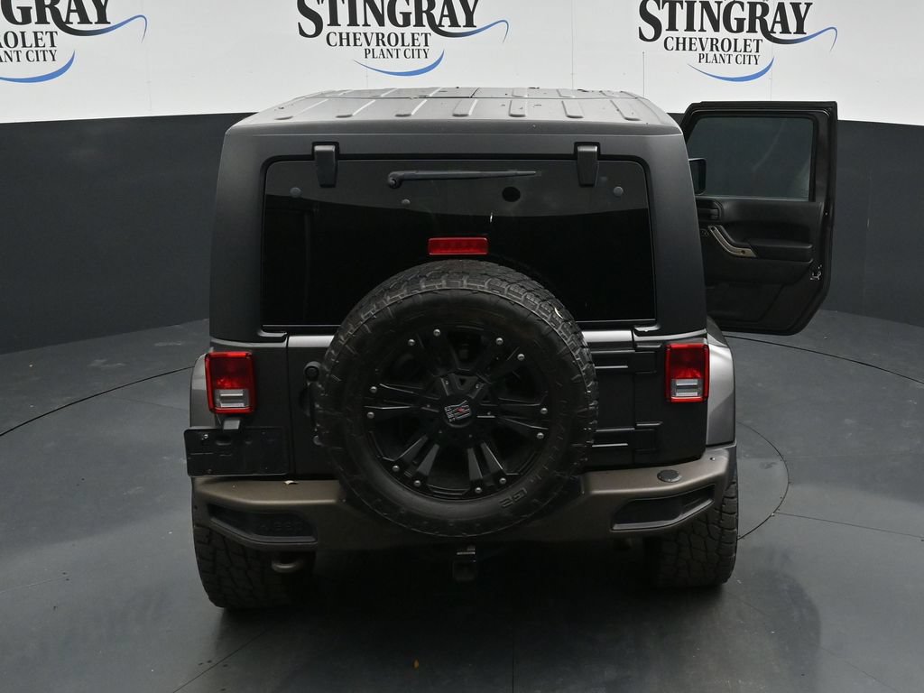 Used 2016 Jeep Wrangler Sahara AWD/4WD image 35