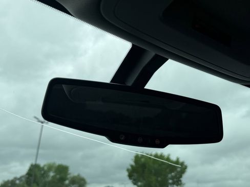 Used 2018 Chevrolet Silverado 1500 LT w/ Texas Edition image 19