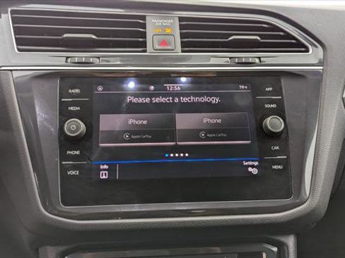 Used 2024 Volkswagen Tiguan S image 28