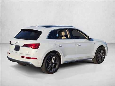 Used 2023 Audi Q5 e Prestige w/ Prestige Package AWD/4WD image 5