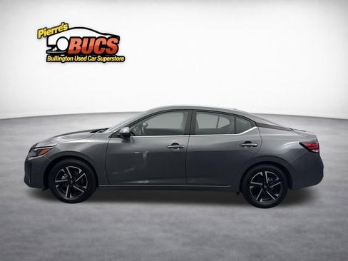 Used 2025 Nissan Sentra SV FWD image 2