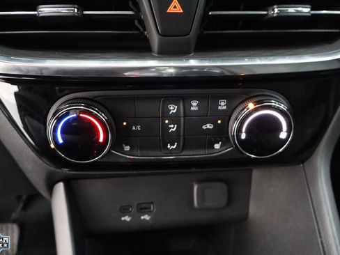 Used 2024 Buick Encore GX Preferred w/ Comfort Package image 21