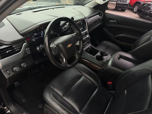 Used 2018 Chevrolet Tahoe LT w/ Z71 Midnight Edition AWD/4WD image 13