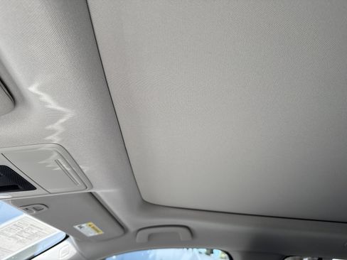 Certified 2024 Honda Pilot Elite image 32