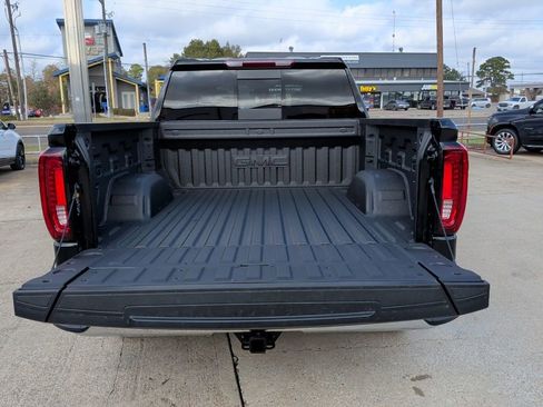 New 2026 GMC Sierra 1500 SLT image 42