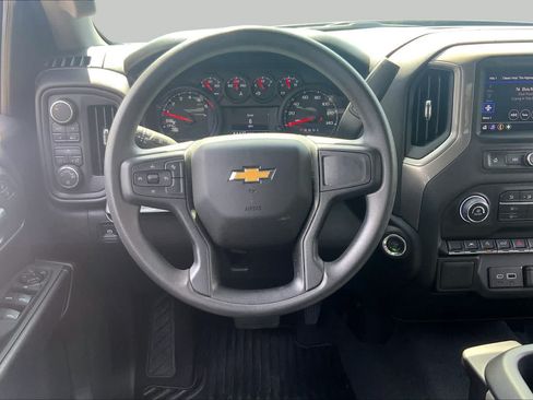 Used 2026 Chevrolet Silverado 1500 Custom AWD/4WD image 10