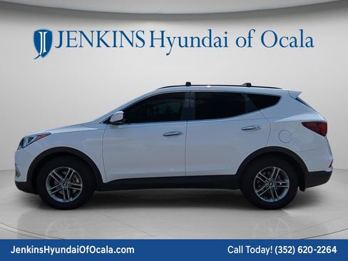 Used 2017 Hyundai Santa Fe Sport FWD image 6