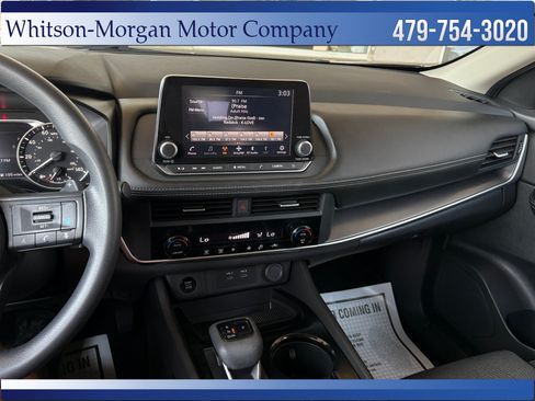 Used 2024 Nissan Rogue SV FWD image 21