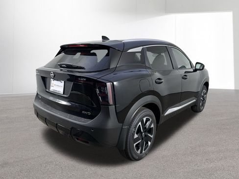 New 2025 Nissan Kicks SV w/ SV Premium Package image 36