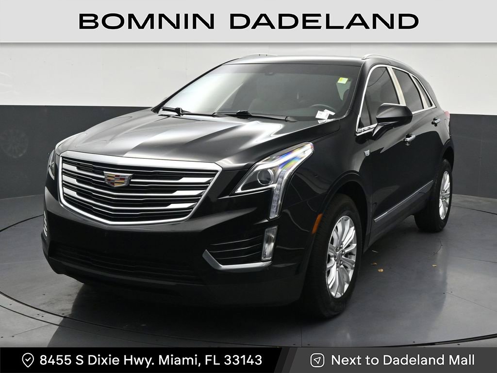 Used 2017 Cadillac XT5 FWD image 1