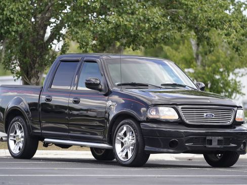 Used 2002 Ford F150 Harley-Davidson RWD image 40