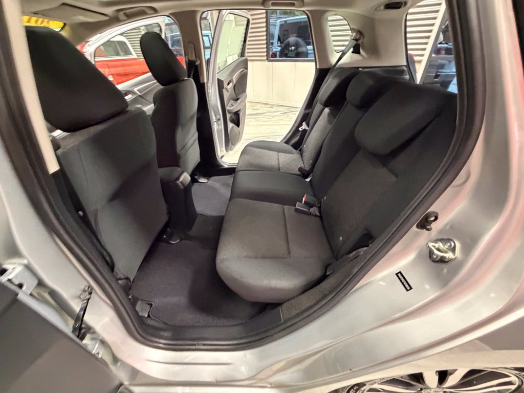 Used 2015 Honda Fit EX image 50