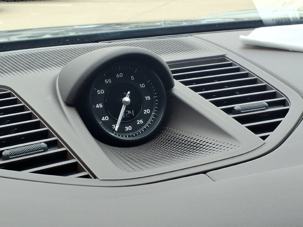 New 2026 Porsche Panamera 4 AWD/4WD image 32
