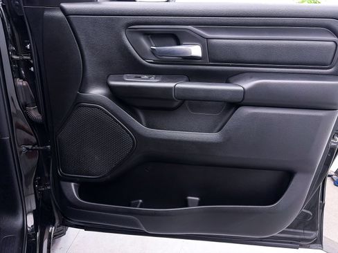 Used 2025 RAM 1500 Warlock AWD/4WD image 37