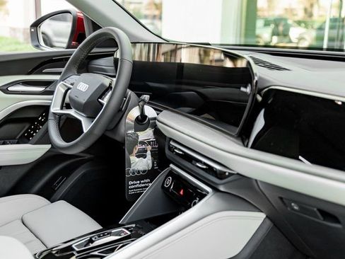 New 2025 Audi Q5 Premium Plus image 29