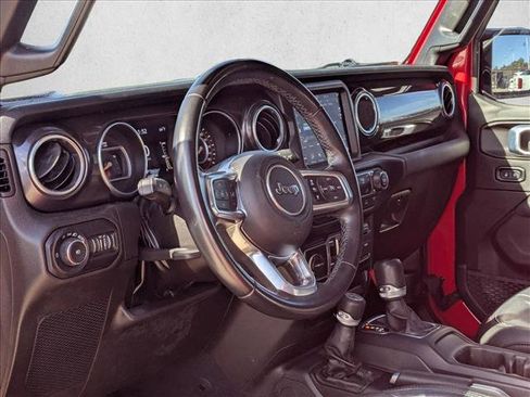 Used 2021 Jeep Wrangler Unlimited Sahara image 10