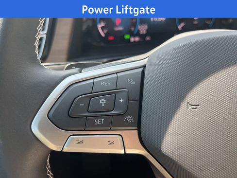 New 2026 Volkswagen Atlas SE FWD image 10