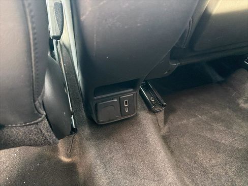 Used 2023 Buick Encore GX Essence w/ Experience Buick Package image 24