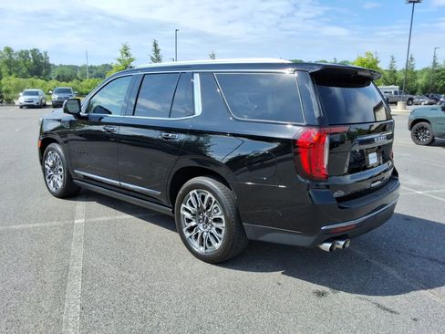 Certified 2023 GMC Yukon Denali Ultimate AWD/4WD image 7