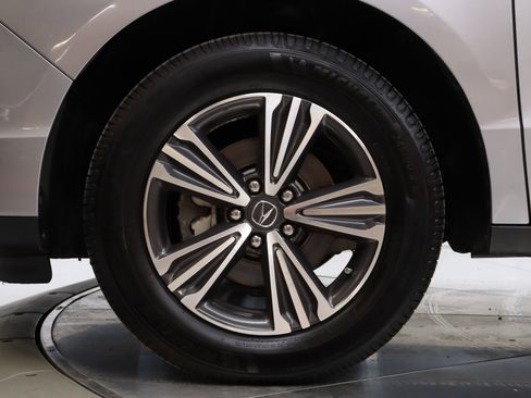 Used 2017 Acura MDX SH-AWD image 33