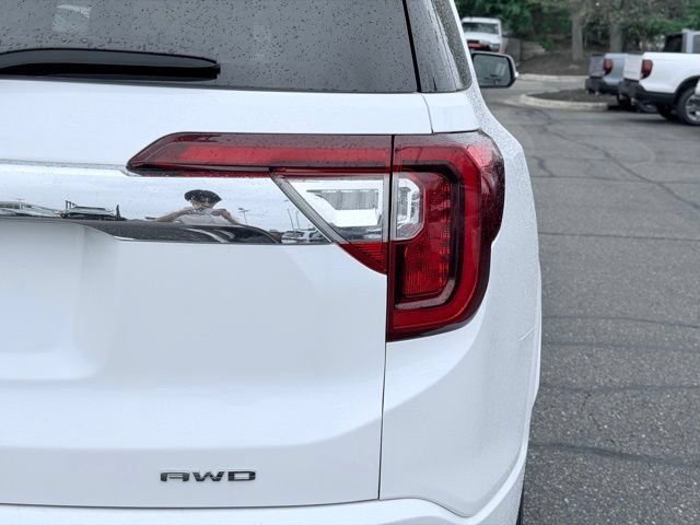 Used 2023 GMC Acadia Denali AWD/4WD image 8