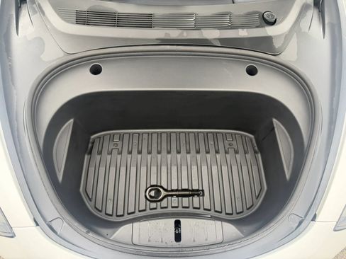Used 2023 Tesla Model 3 Standard Range RWD image 64