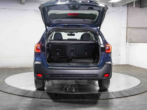 Used 2024 Subaru Outback Onyx Edition AWD/4WD image 27