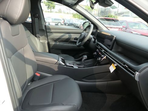 New 2026 Hyundai Santa Cruz SEL FWD image 15