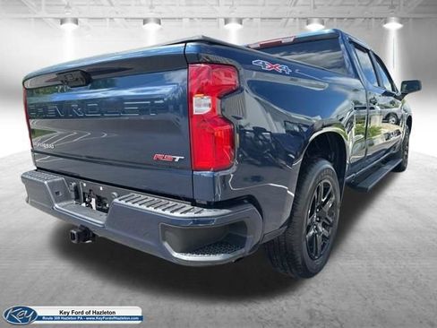 Used 2022 Chevrolet Silverado 1500 RST AWD/4WD image 5