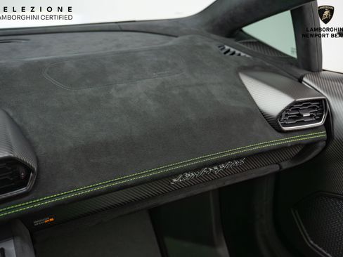 Used 2023 Lamborghini Huracan STO RWD image 34