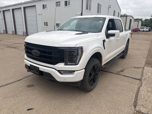 Used 2022 Ford F150 Lariat w/ Equipment Group 502A High AWD/4WD image 5