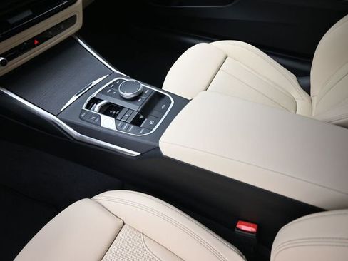New 2026 BMW 430i Convertible w/ Convenience Package RWD image 30