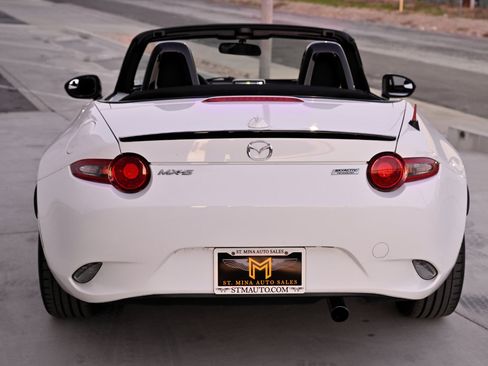 Used 2017 MAZDA MX-5 Miata Club image 18