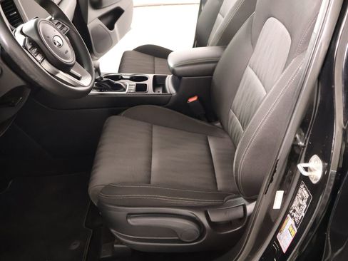 Used 2021 Kia Sportage LX AWD/4WD image 10