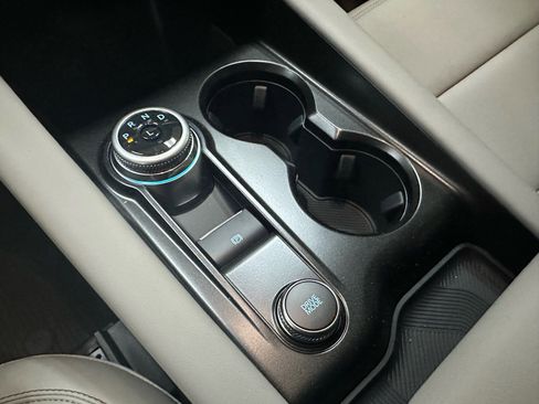 New 2026 Ford Explorer Active image 36