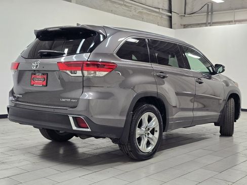 Certified 2019 Toyota Highlander Limited w/ Protection Package #3 image 17